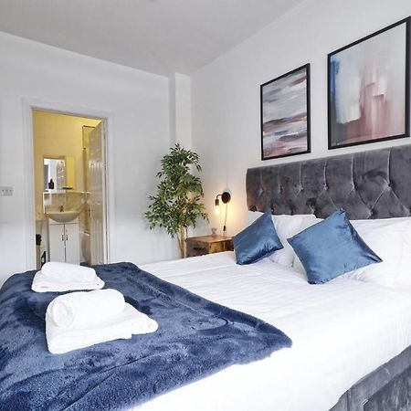 Urban Retreat - Southend Stays Bagian luar foto