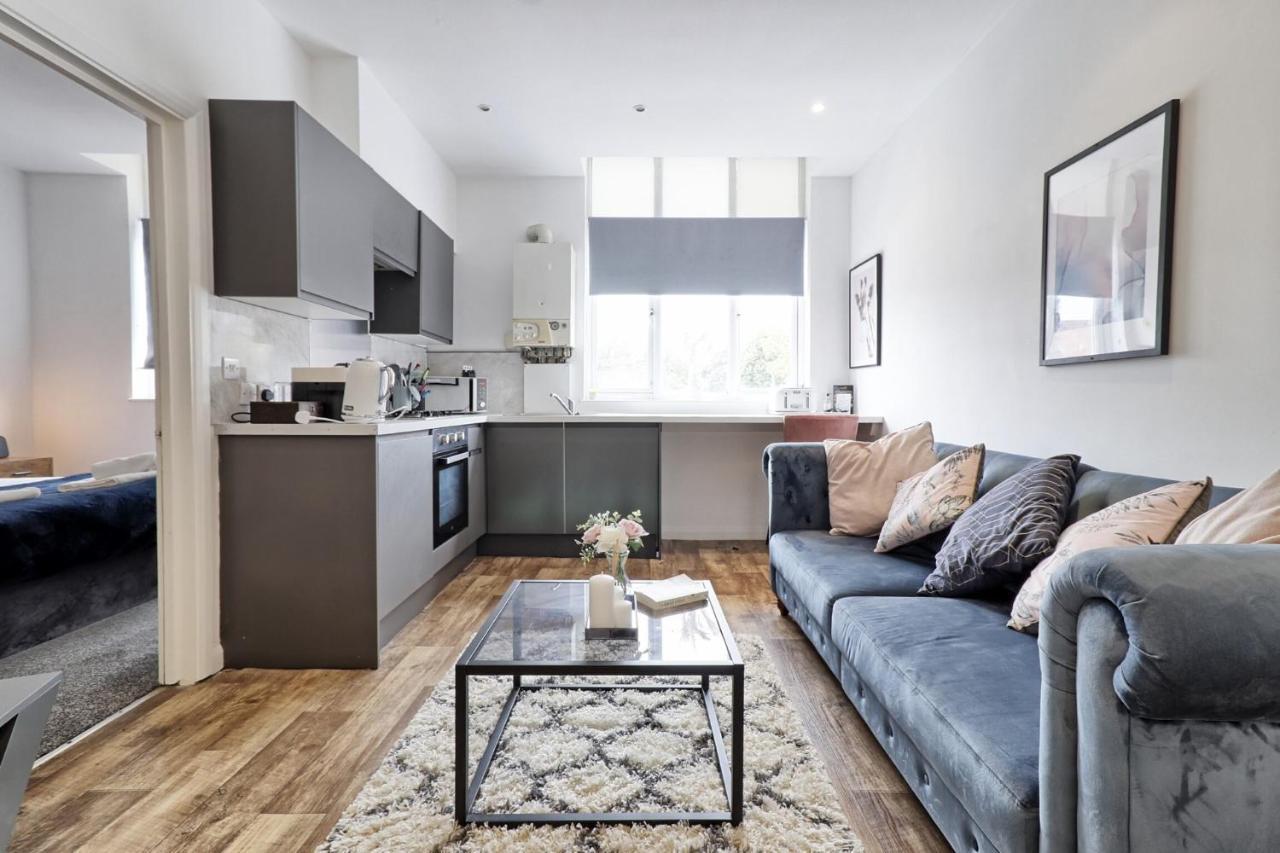 Urban Retreat - Southend Stays Bagian luar foto